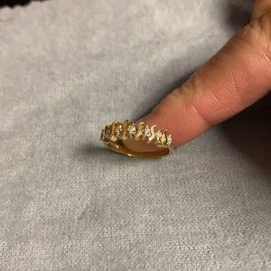 14k yellow gold ring size 6 with small diamonds